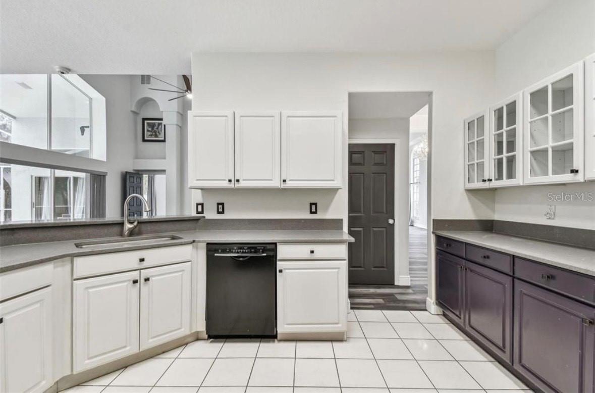 Image 41 of 92 For 16003 Ridley Place