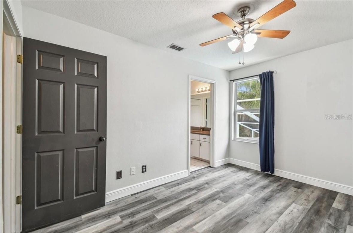 Image 44 of 92 For 16003 Ridley Place