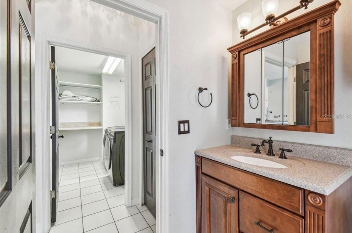 Image 67 of 92 For 16003 Ridley Place