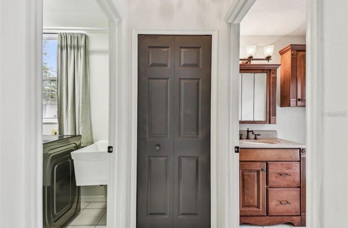 Image 68 of 92 For 16003 Ridley Place