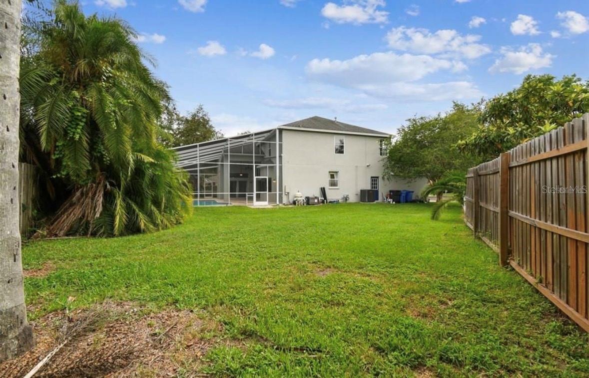 Image 7 of 92 For 16003 Ridley Place