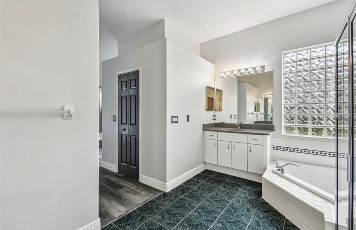 Image 83 of 92 For 16003 Ridley Place