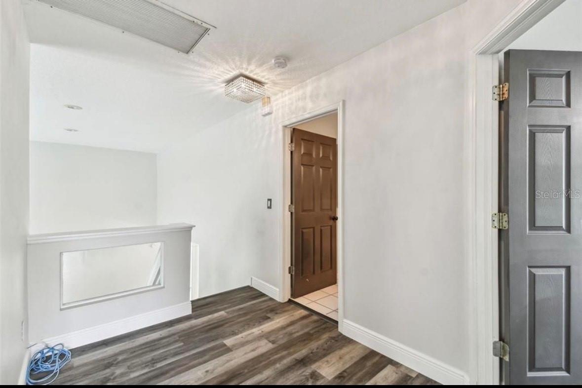 Image 88 of 92 For 16003 Ridley Place