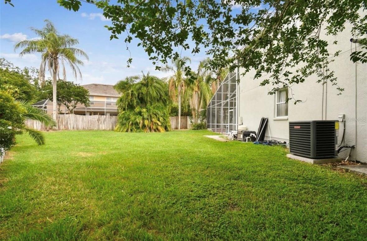 Image 9 of 92 For 16003 Ridley Place