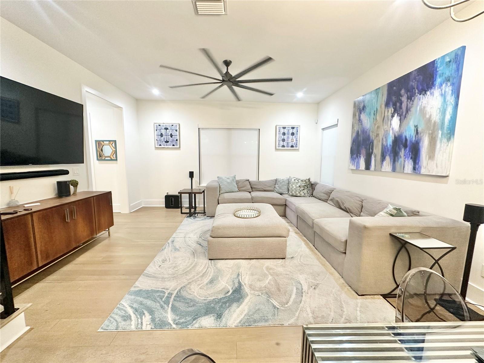 Image 10 of 45 For 2351 Mississippi Avenue 2