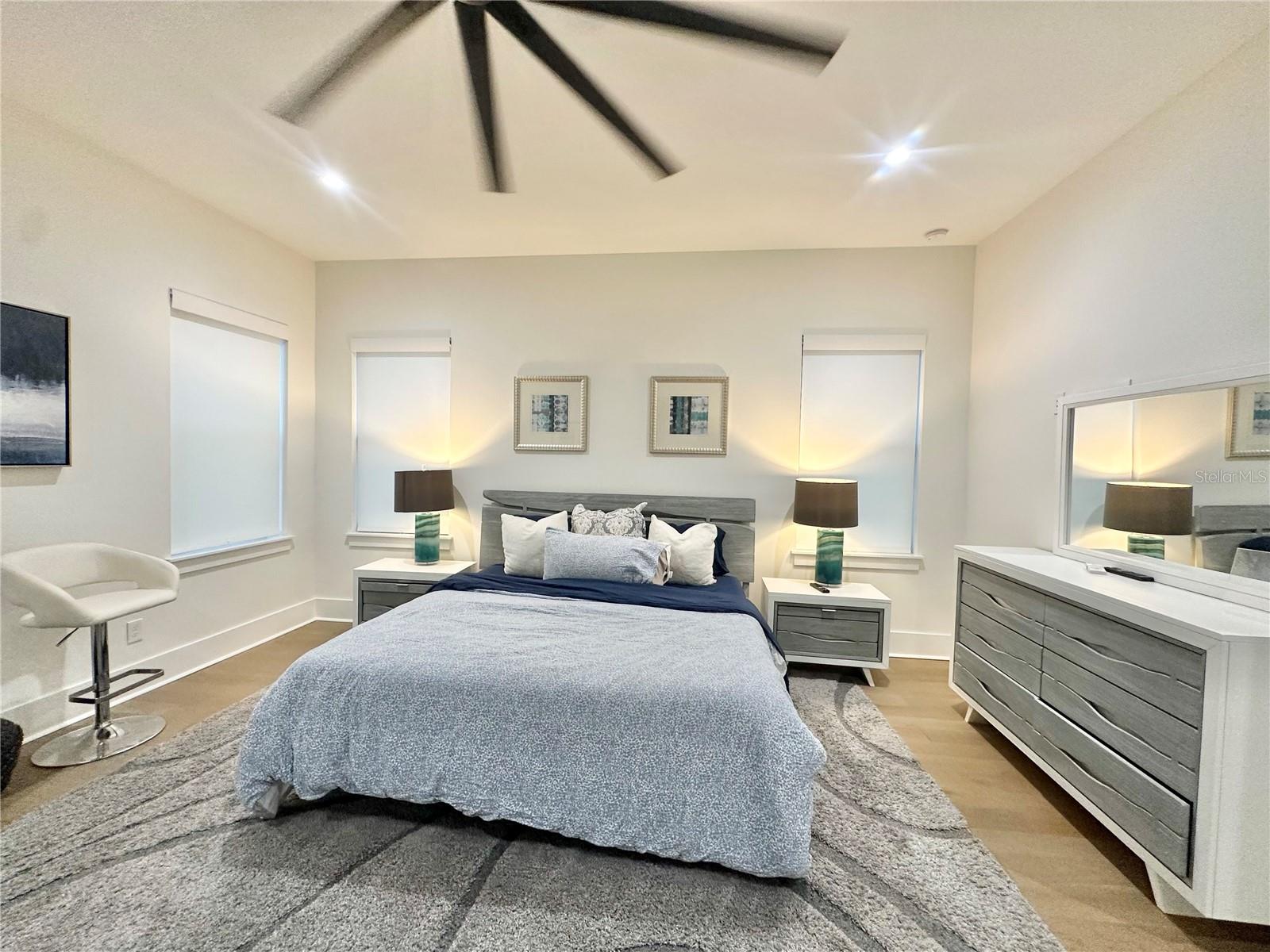 Image 17 of 45 For 2351 Mississippi Avenue 2