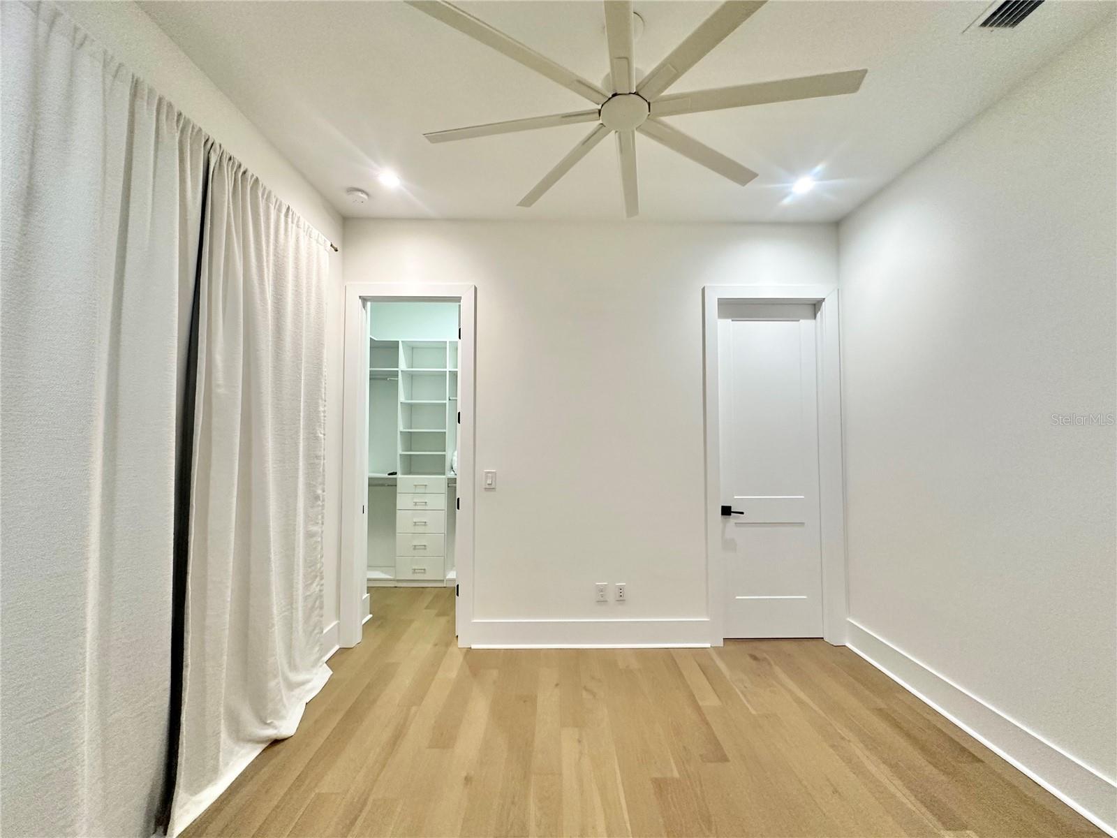 Image 18 of 45 For 2351 Mississippi Avenue 2