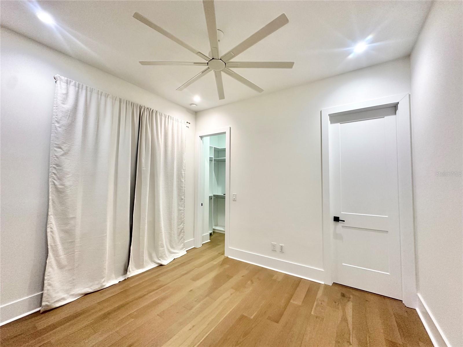 Image 19 of 45 For 2351 Mississippi Avenue 2