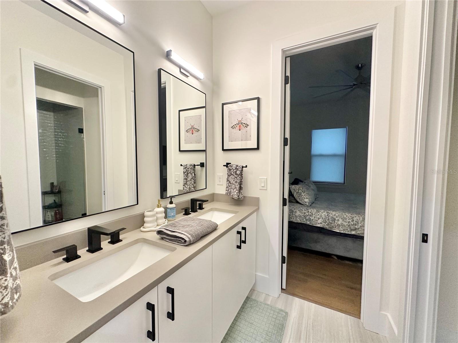 Image 25 of 45 For 2351 Mississippi Avenue 2