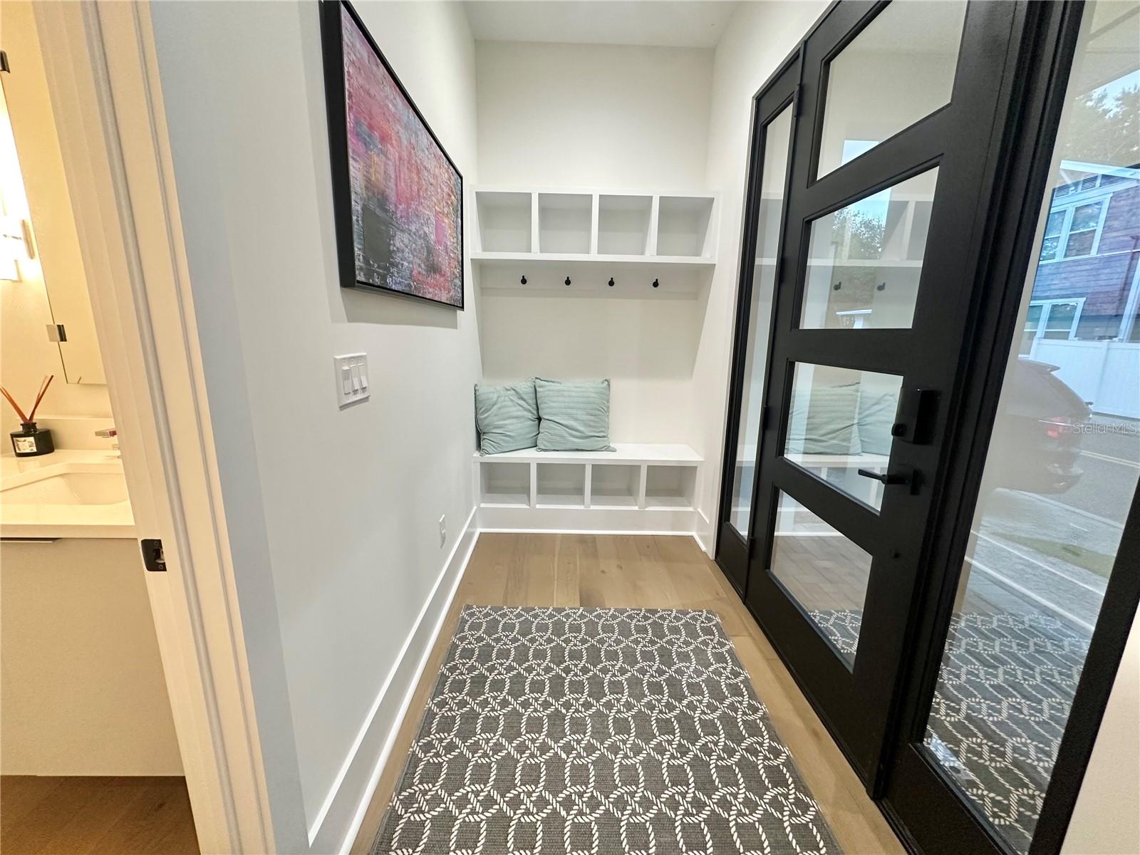 Image 37 of 45 For 2351 Mississippi Avenue 2