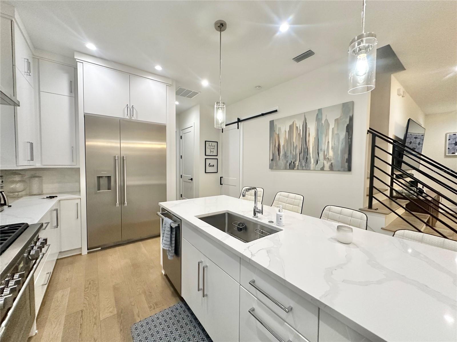 Image 6 of 45 For 2351 Mississippi Avenue 2