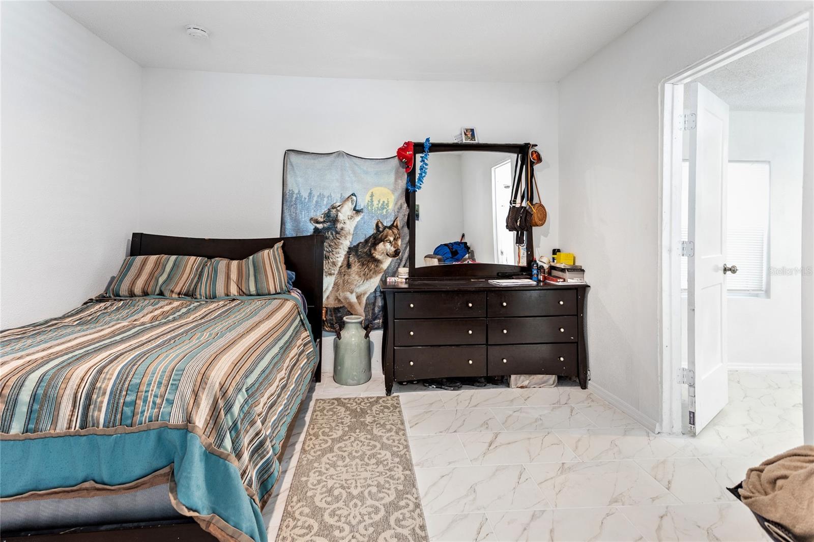 Image 20 of 22 For 802 Jurgens Street