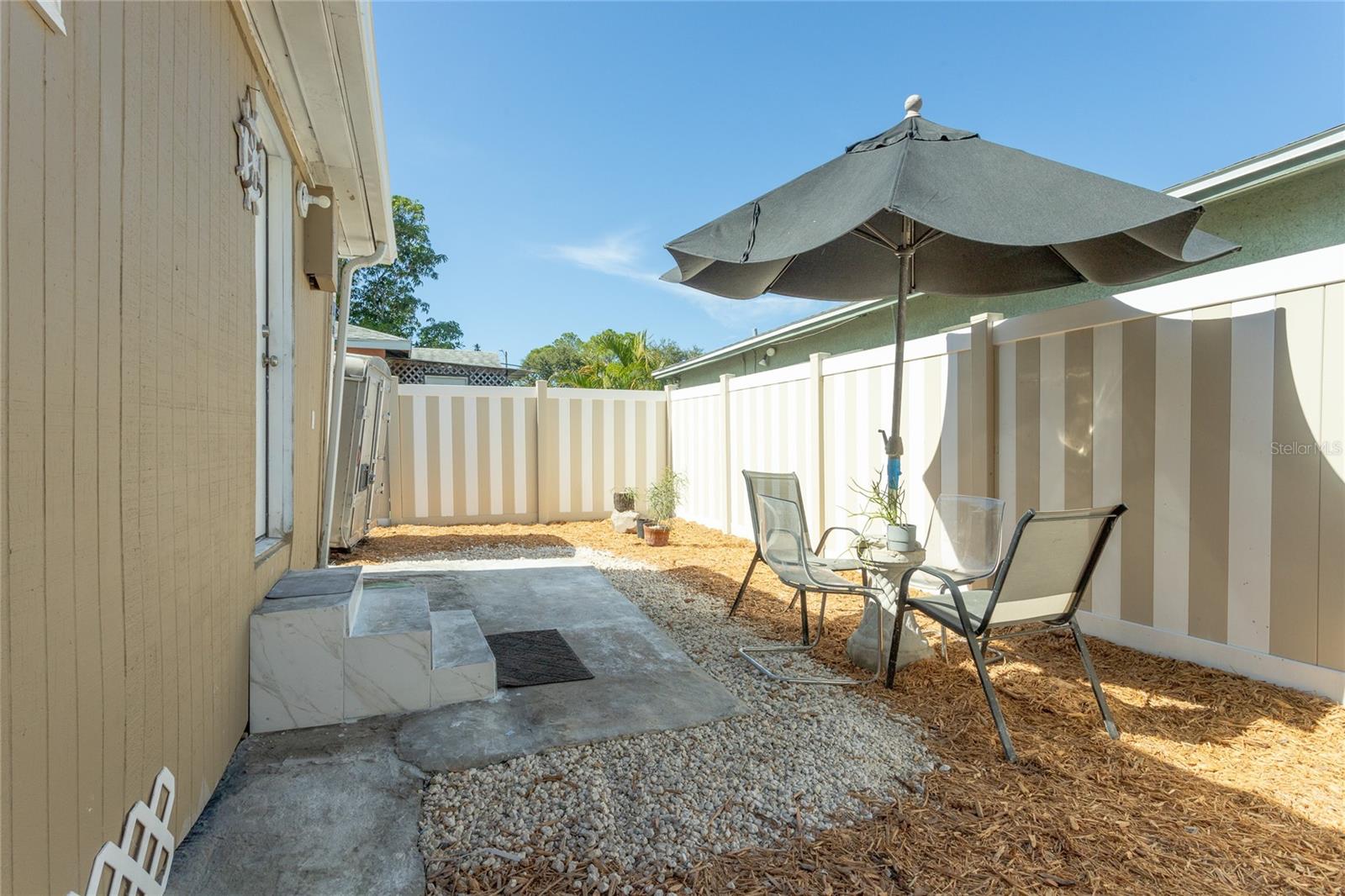 Image 22 of 22 For 802 Jurgens Street