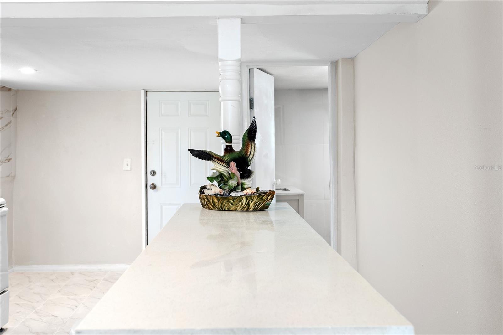 Image 8 of 22 For 802 Jurgens Street