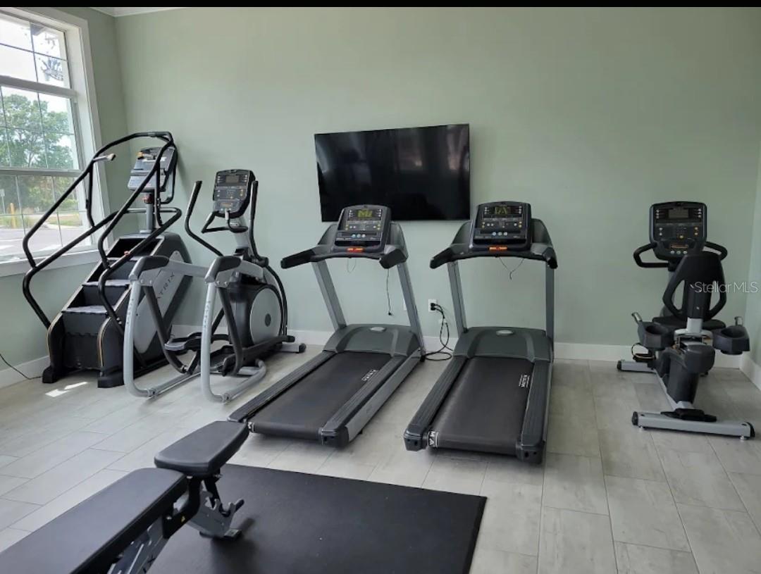 Image 25 of 27 For 8446 Quarter Horse Drive