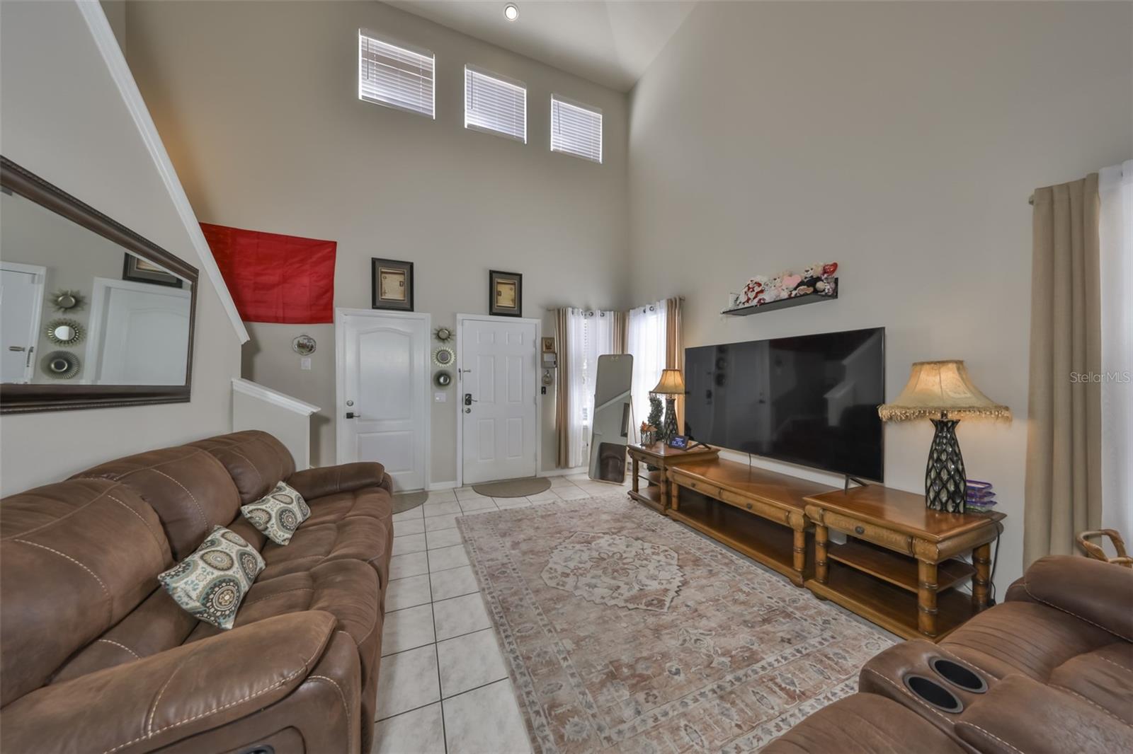 Image 6 of 27 For 8446 Quarter Horse Drive