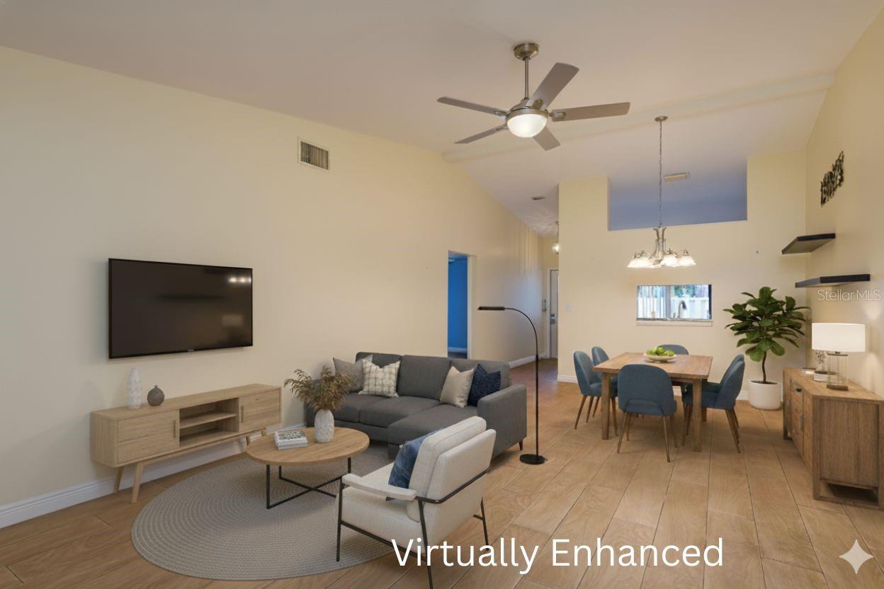 Listing photo id 11 for 1300 Shady Pine Way B