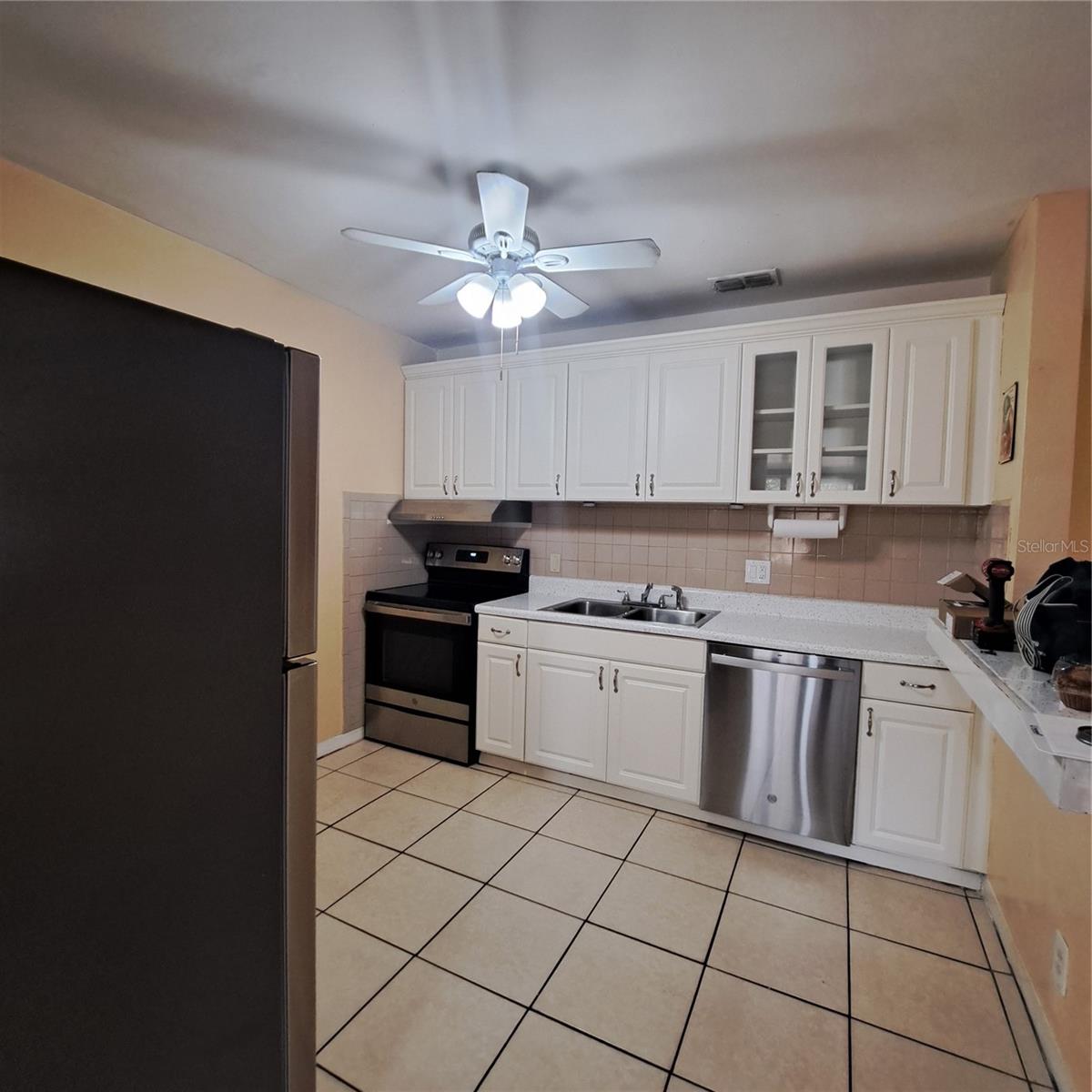 Image 11 of 42 For 627 61st Avenue S