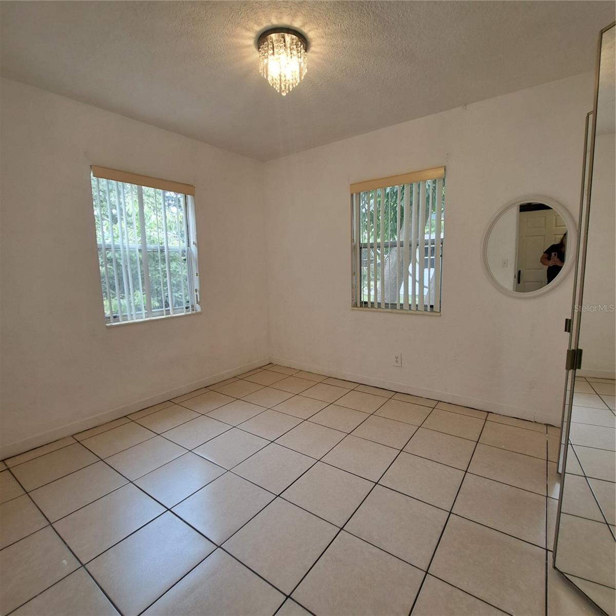 Image 25 of 42 For 627 61st Avenue S