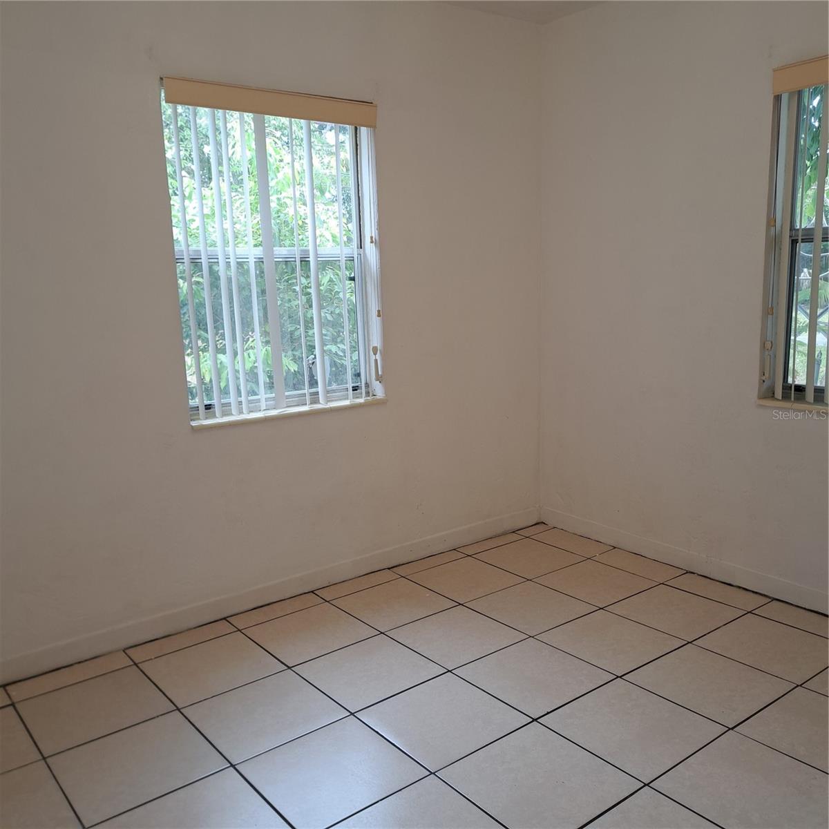 Image 26 of 42 For 627 61st Avenue S