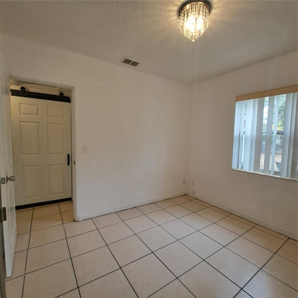 Image 28 of 42 For 627 61st Avenue S