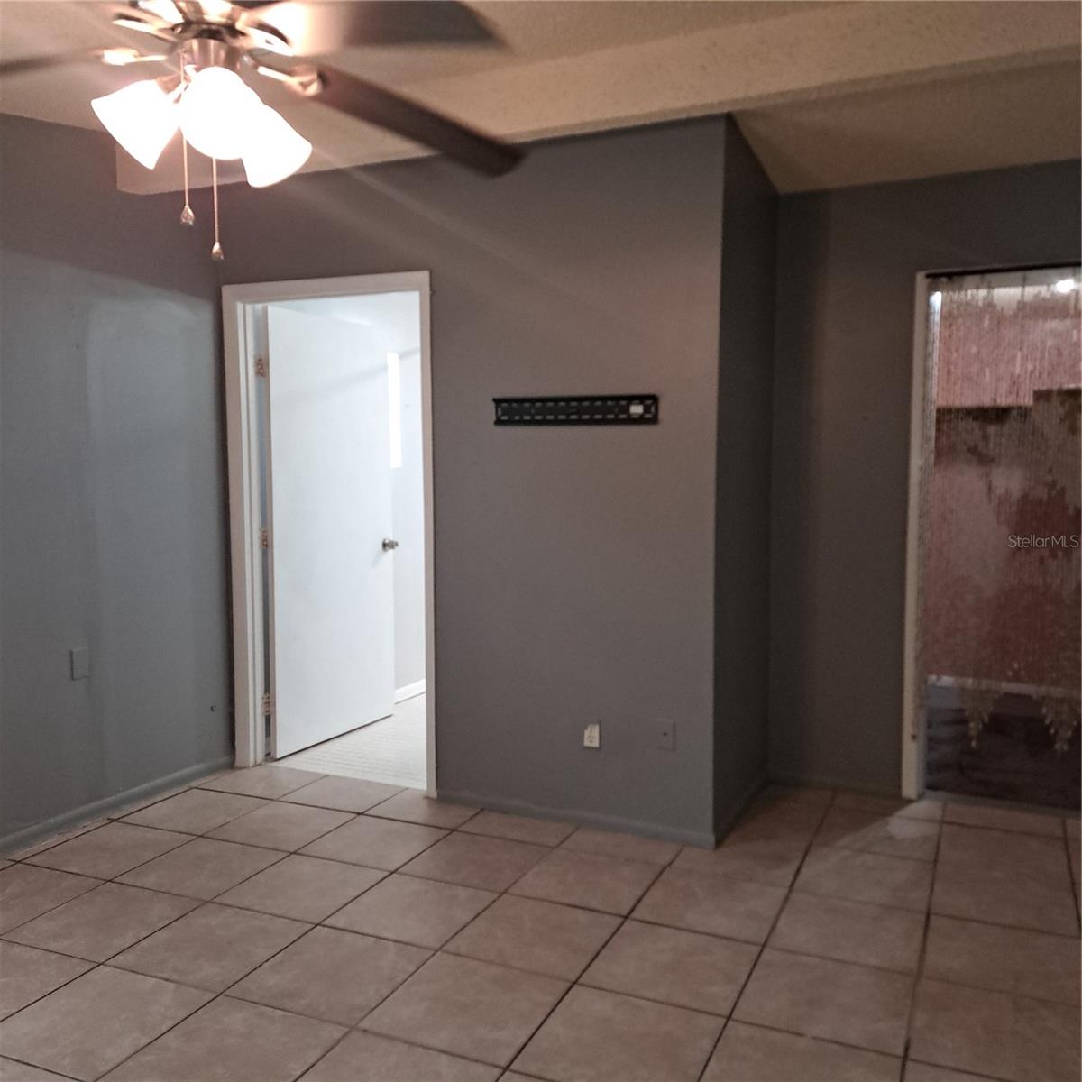 Image 32 of 42 For 627 61st Avenue S