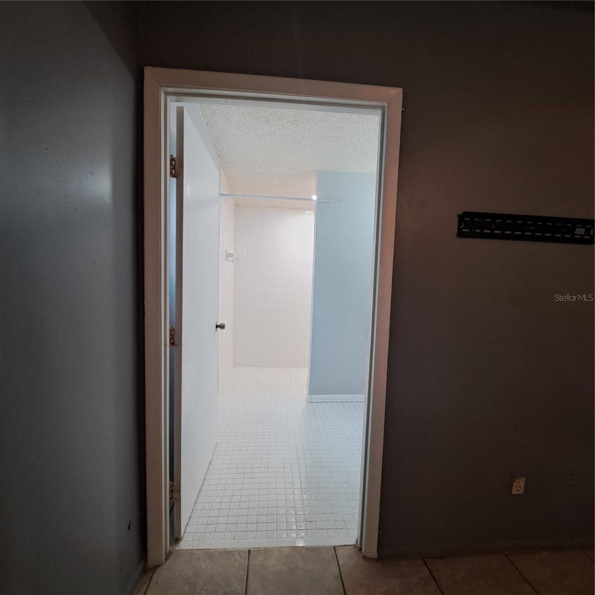 Image 35 of 42 For 627 61st Avenue S