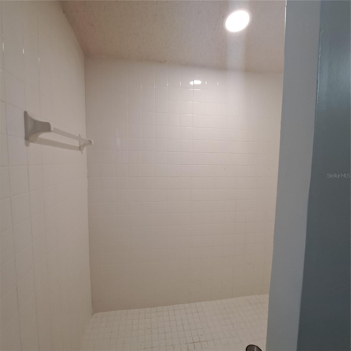 Image 38 of 42 For 627 61st Avenue S