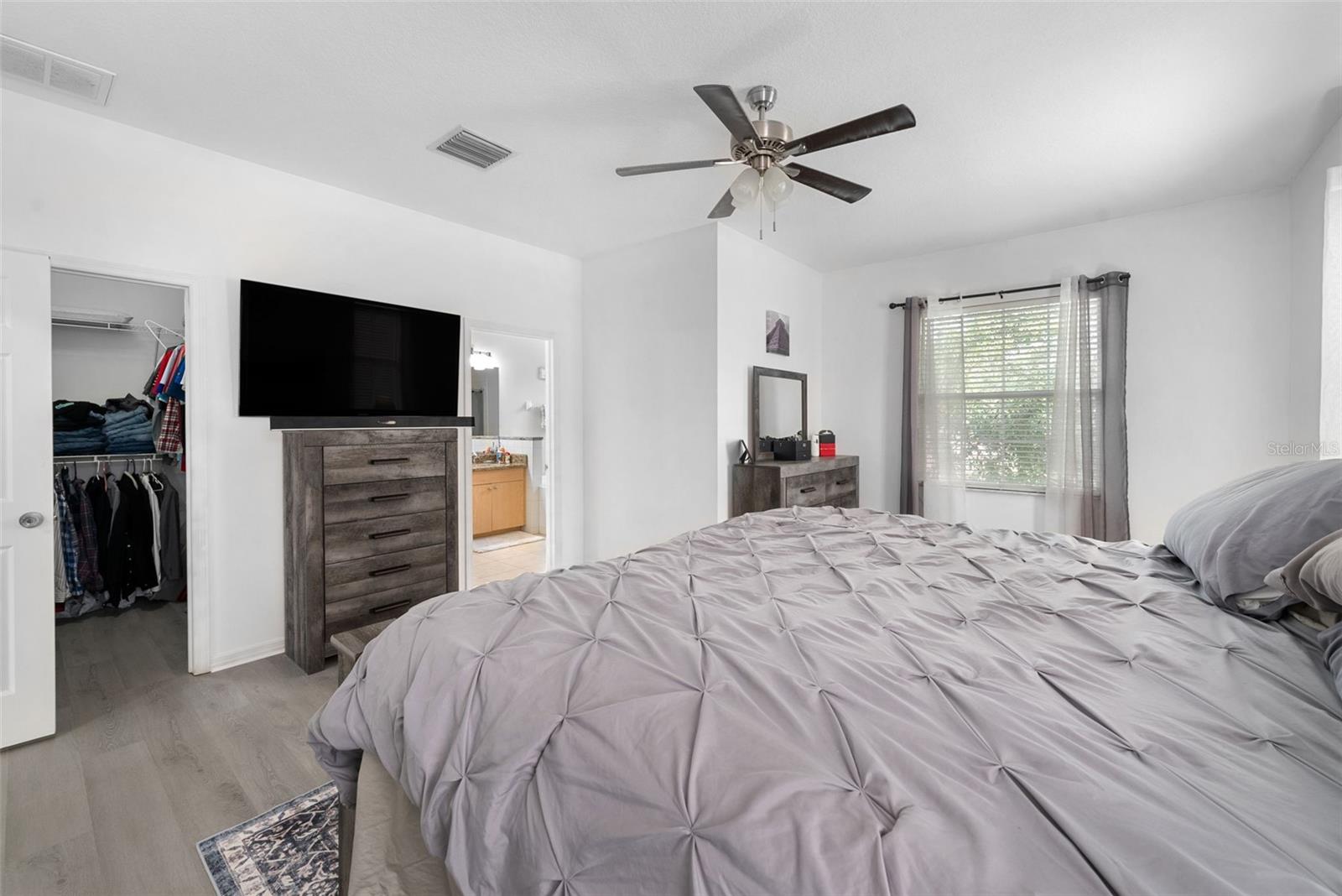 Image 21 of 35 For 4068 Alan Drive