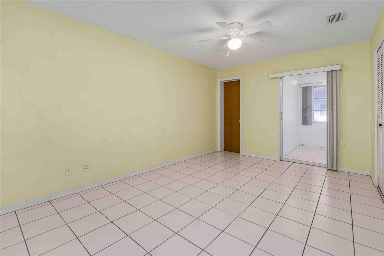 Image 20 of 33 For 11200 102nd Avenue 136