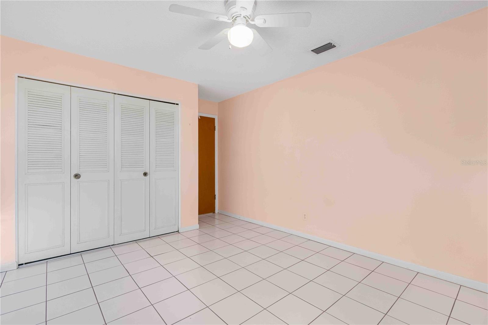 Image 24 of 33 For 11200 102nd Avenue 136