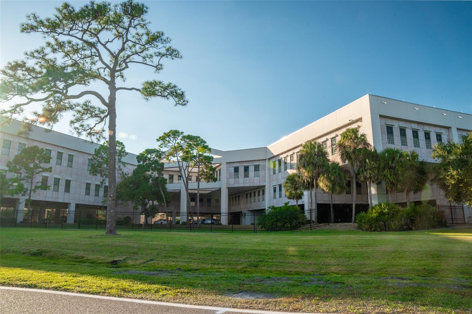 Image 12 of 20 For 6027 98th Way N