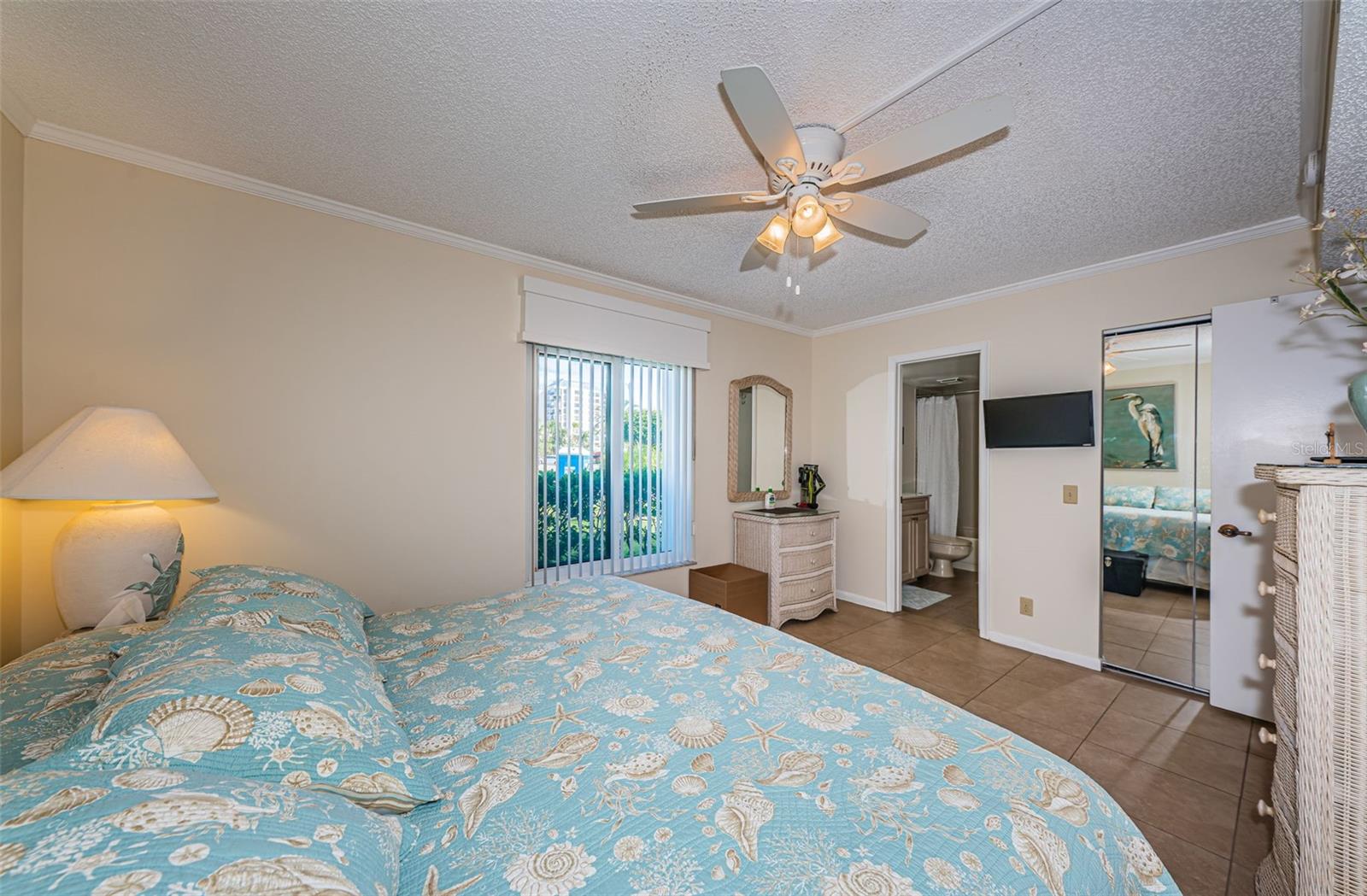 Image 10 of 35 For 6287 Bahia Del Mar Circle 101