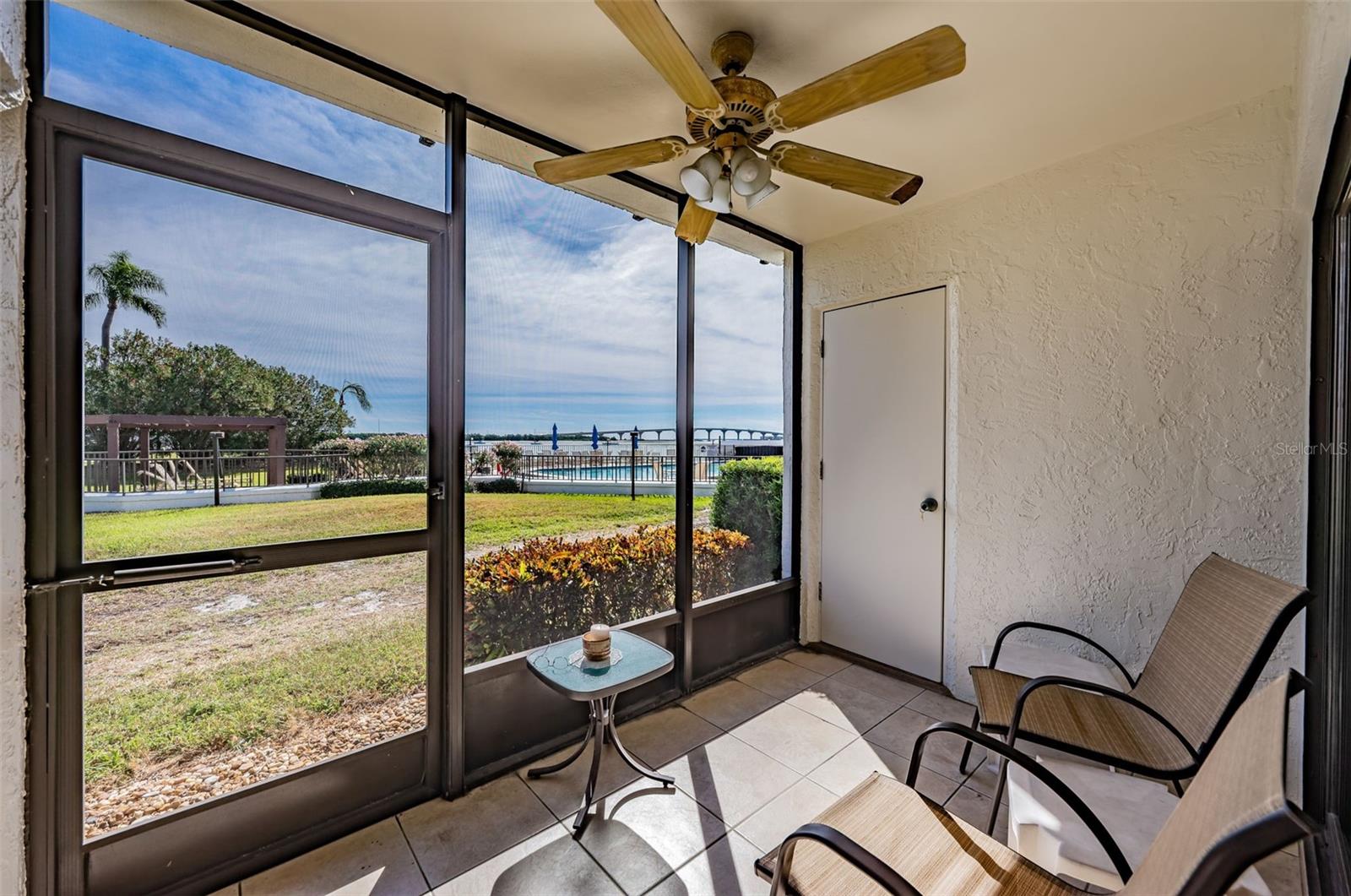Image 20 of 35 For 6287 Bahia Del Mar Circle 101