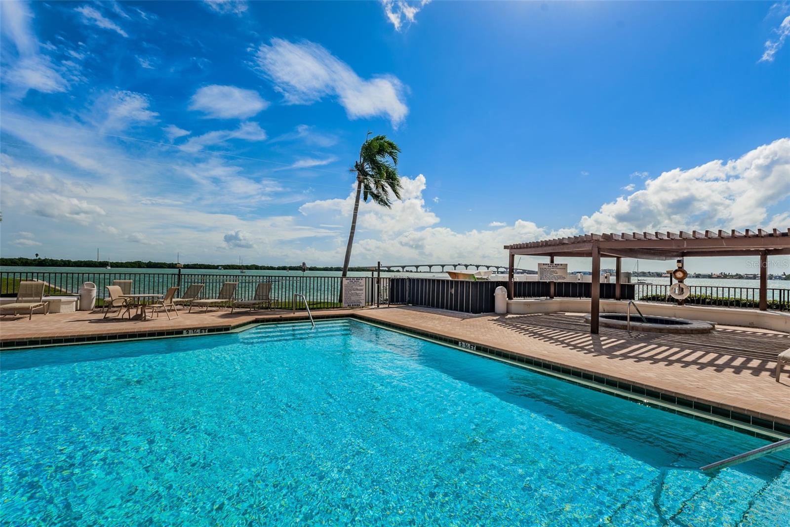 Image 24 of 35 For 6287 Bahia Del Mar Circle 101