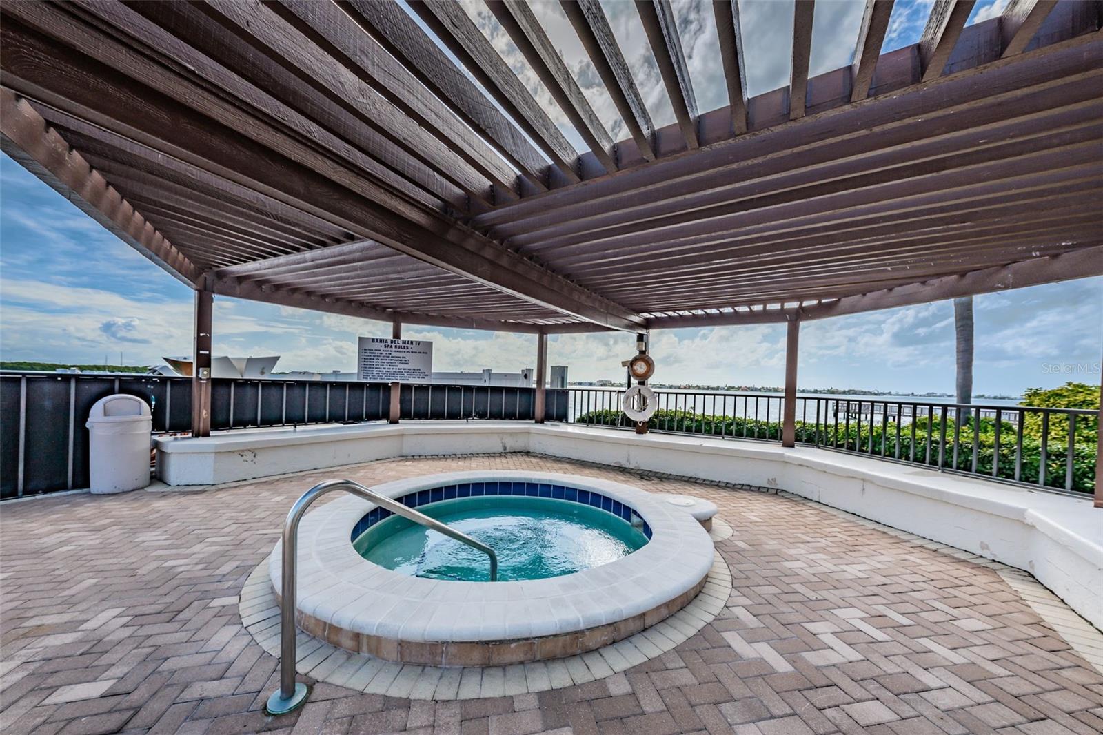 Image 26 of 35 For 6287 Bahia Del Mar Circle 101