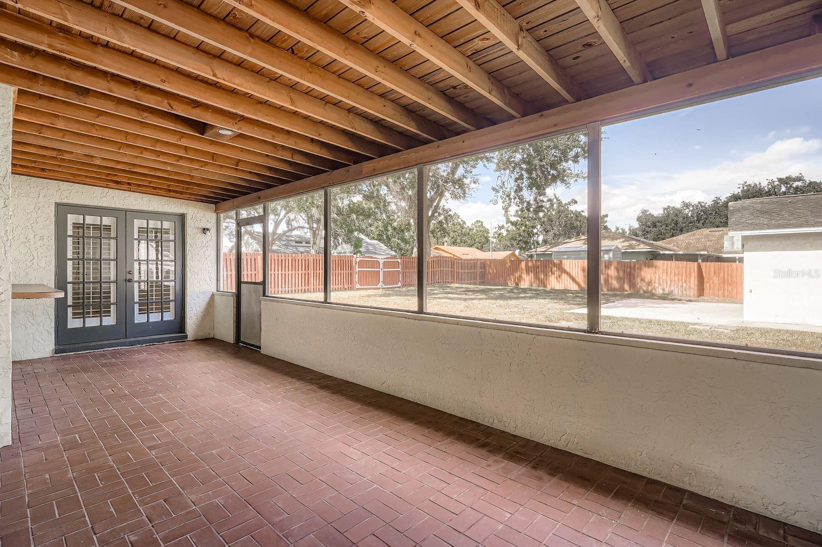 Image 26 of 28 For 902 Retriever Avenue