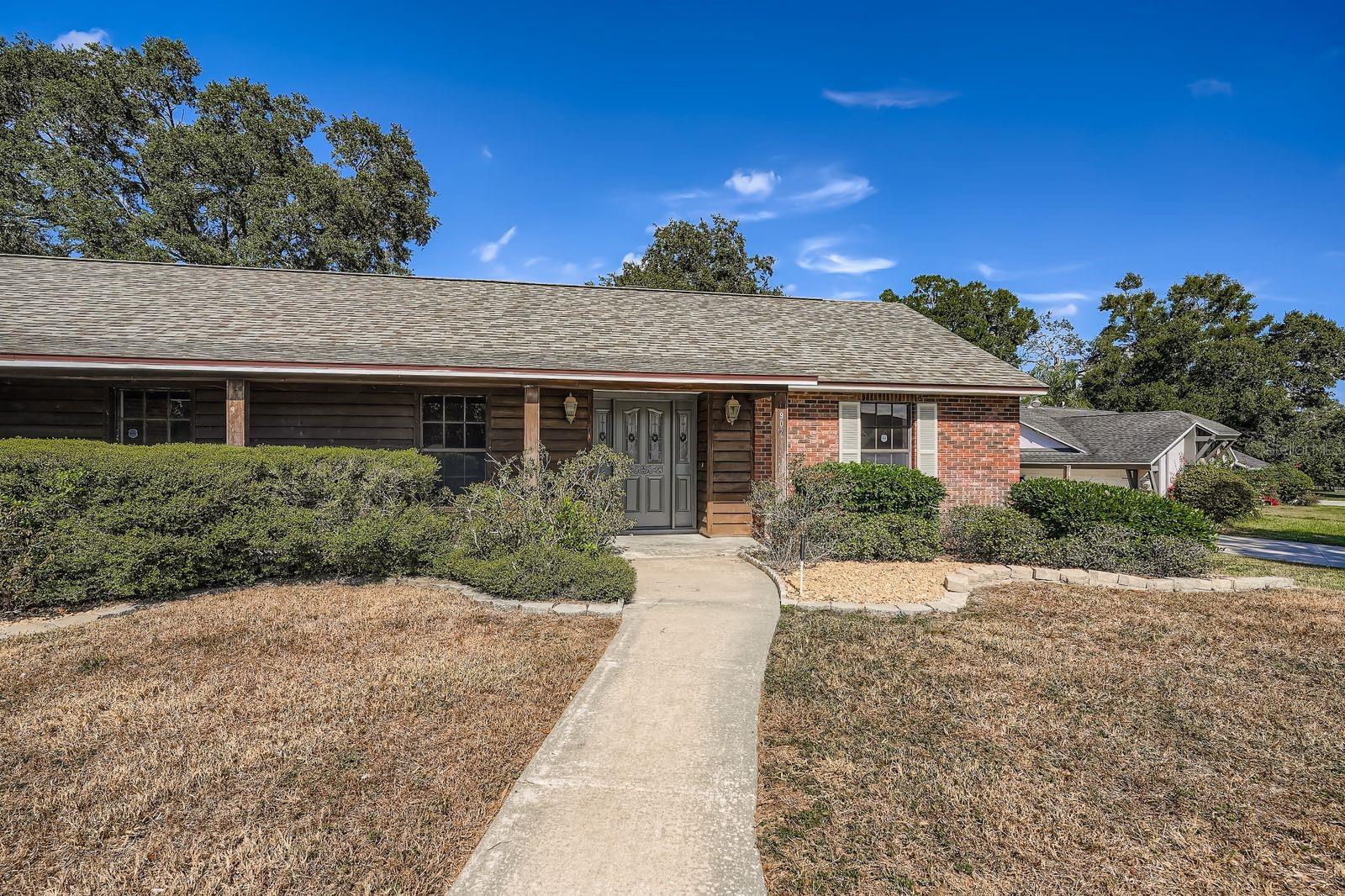 Image 3 of 28 For 902 Retriever Avenue