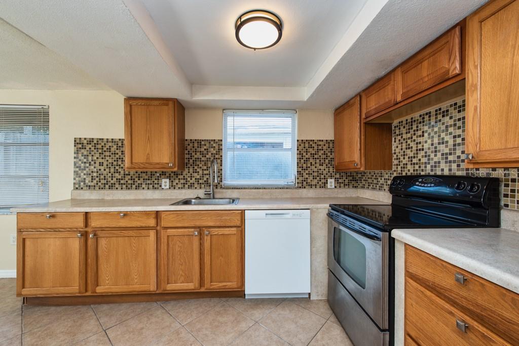 Image 12 of 24 For 5117 School Road