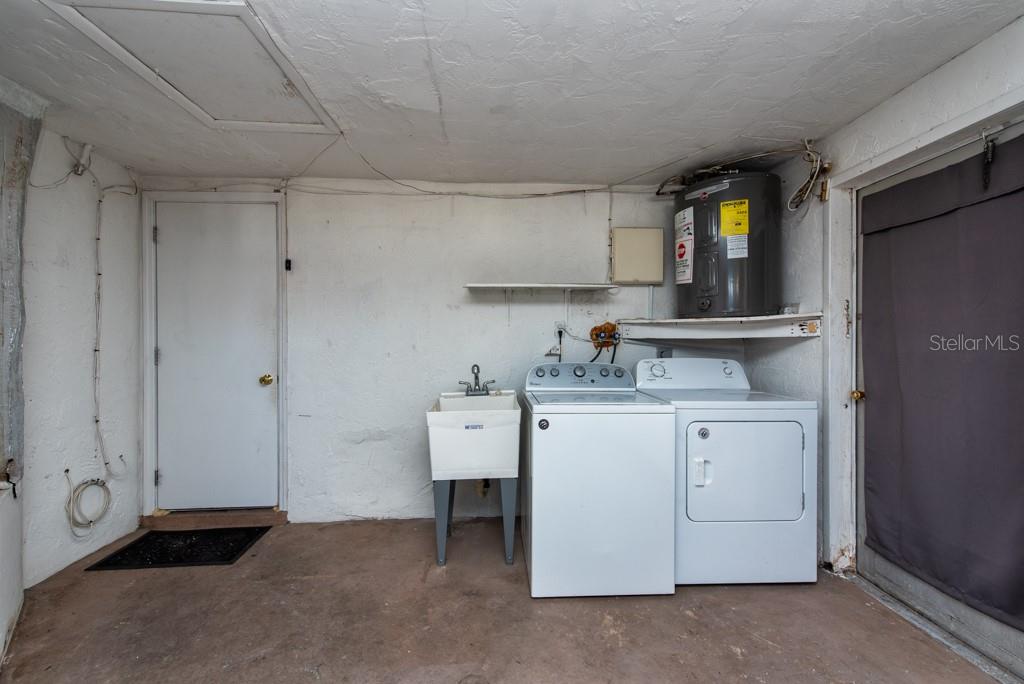 Image 19 of 24 For 5117 School Road