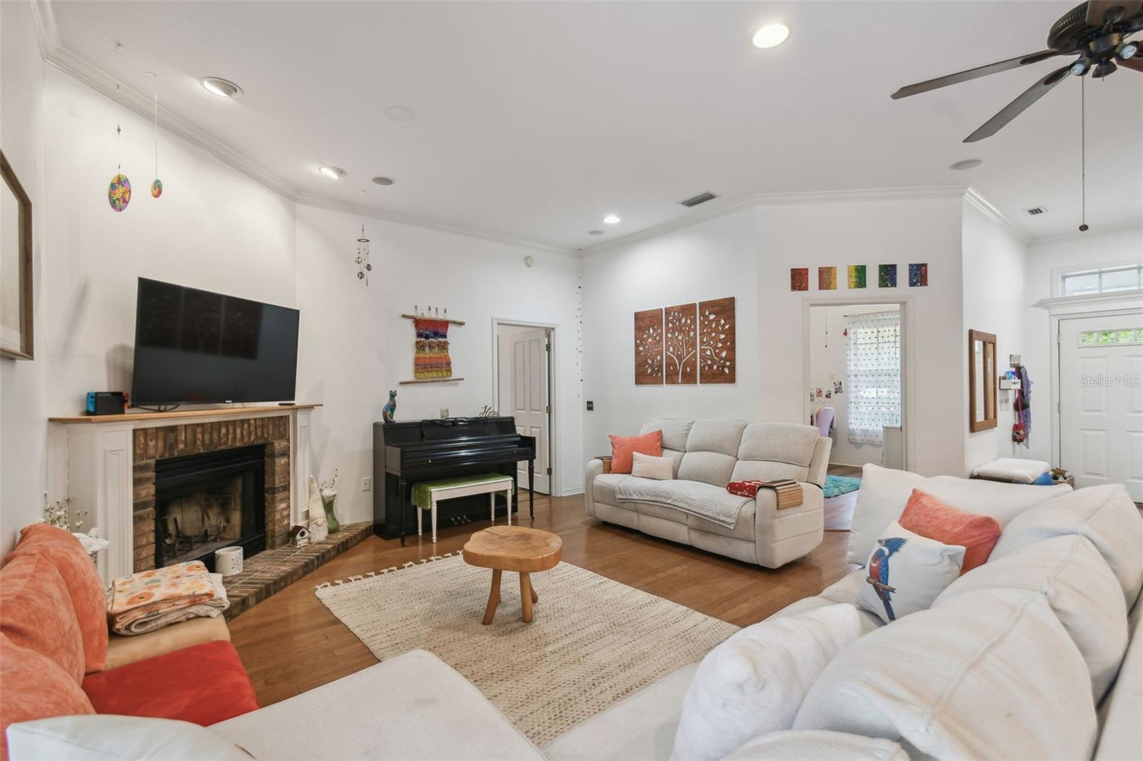 Image 17 of 93 For 5261 Waterwood Drive