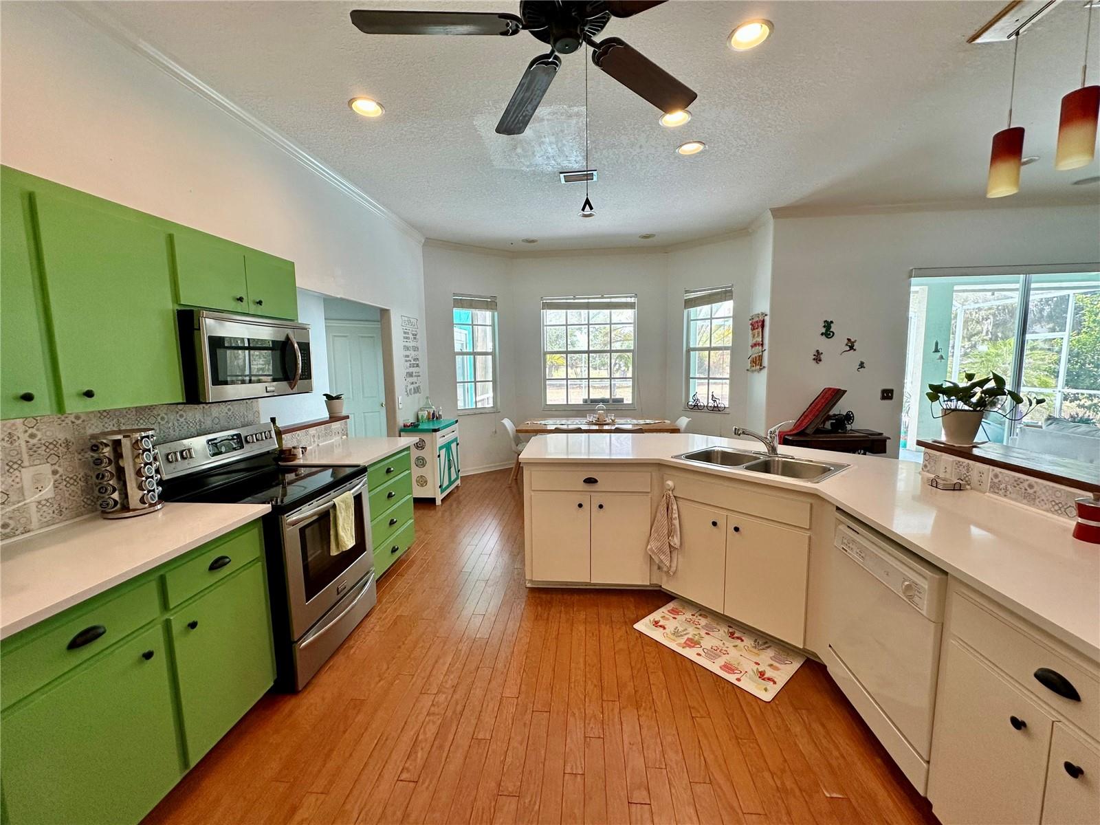 Image 26 of 93 For 5261 Waterwood Drive