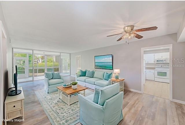 Image 22 of 69 For 10280 Imperial Point Drive W 7