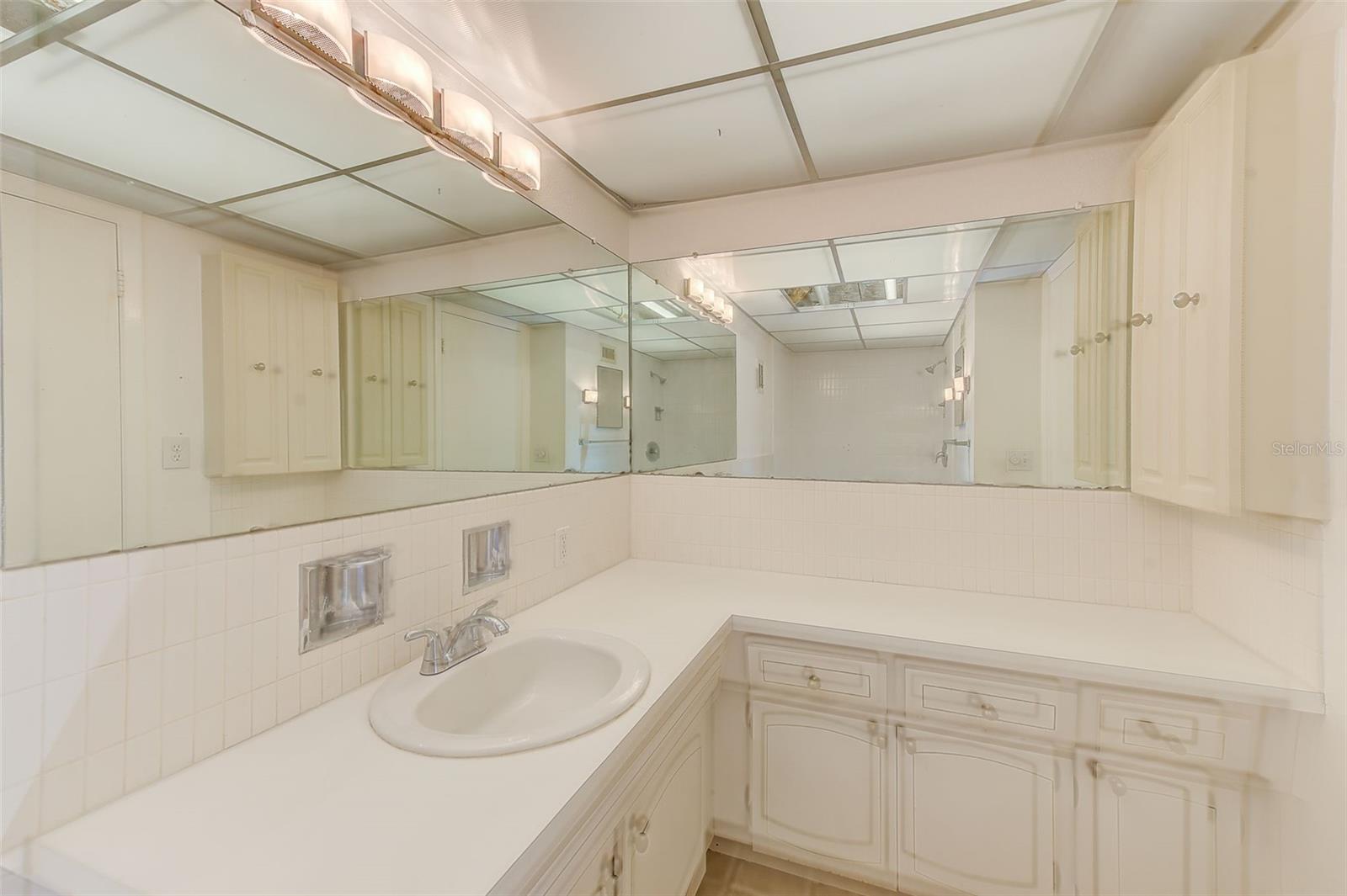 Image 28 of 69 For 10280 Imperial Point Drive W 7