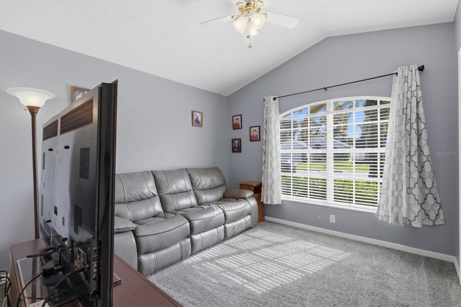 Image 28 of 43 For 2743 Big Pine Drive