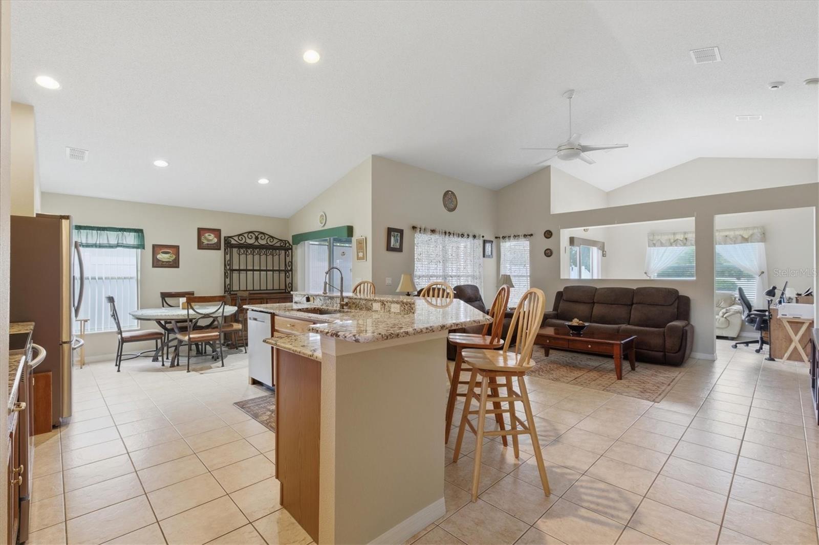 Image 8 of 43 For 2743 Big Pine Drive