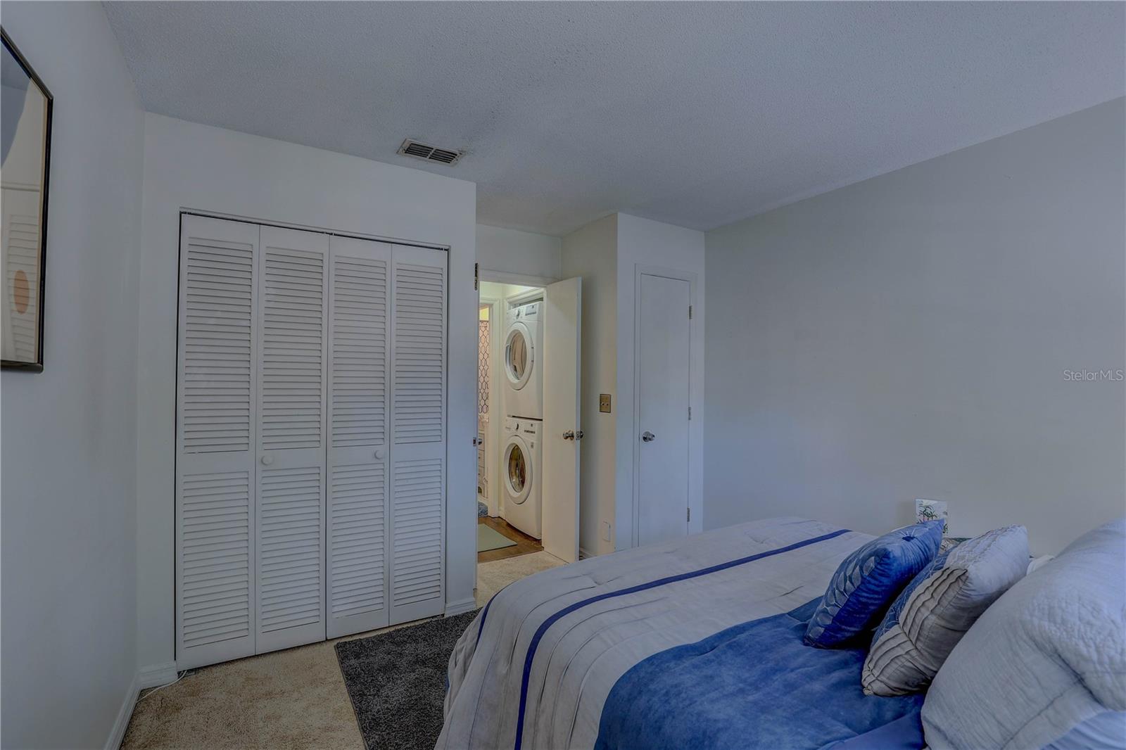 Image 10 of 45 For 2314 Clewis Court 204