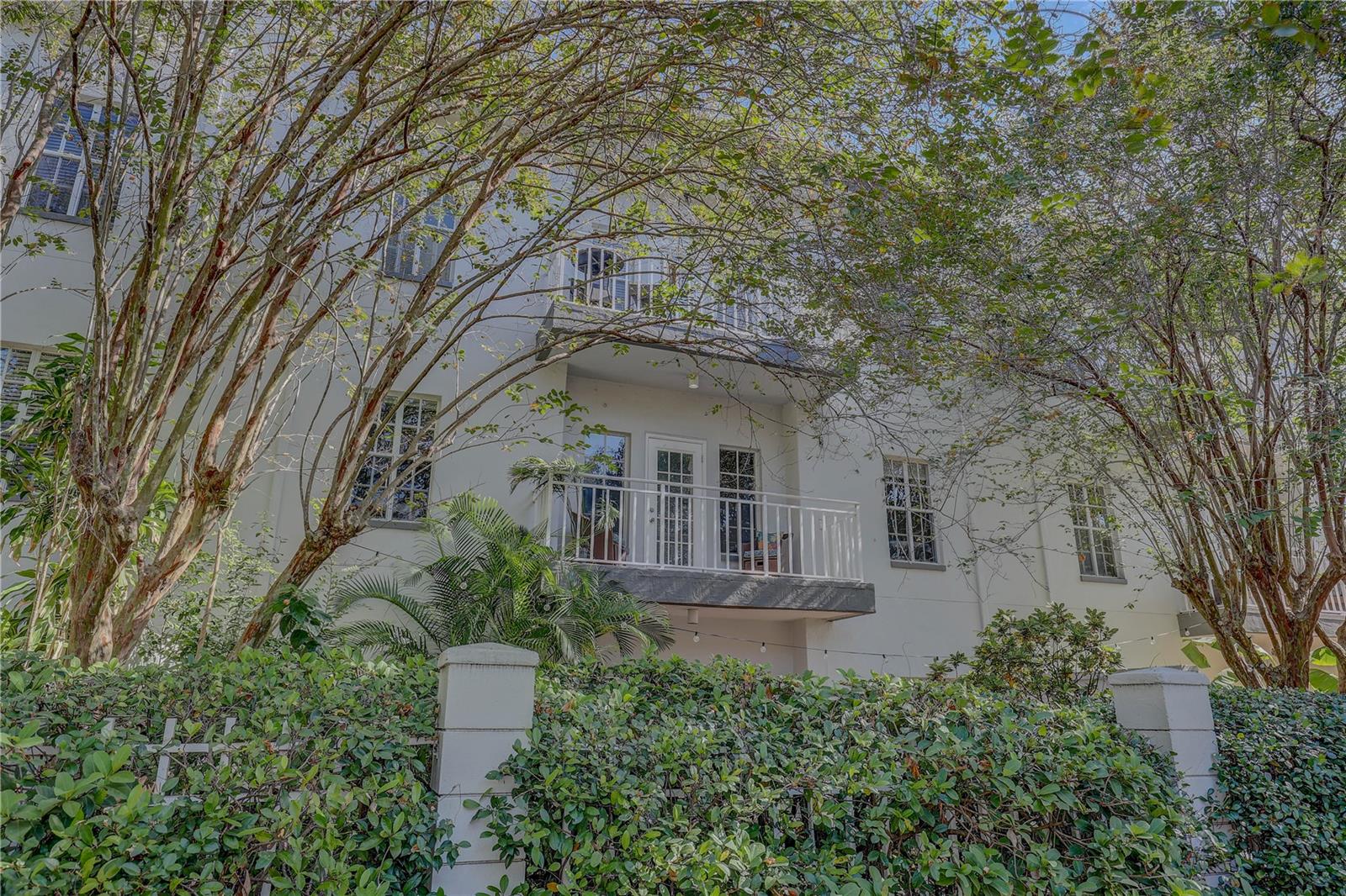 Image 3 of 45 For 2314 Clewis Court 204