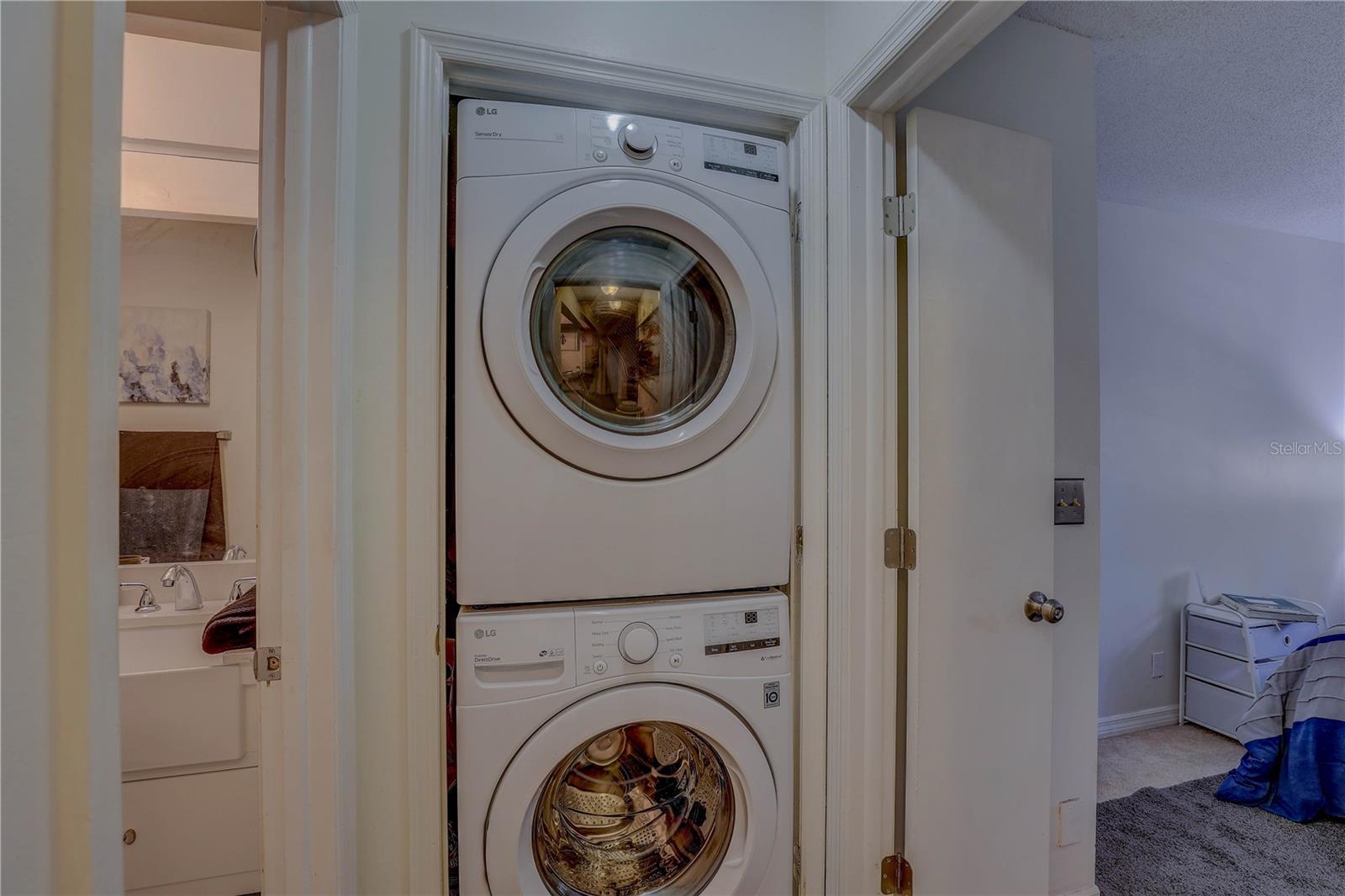 Image 30 of 45 For 2314 Clewis Court 204