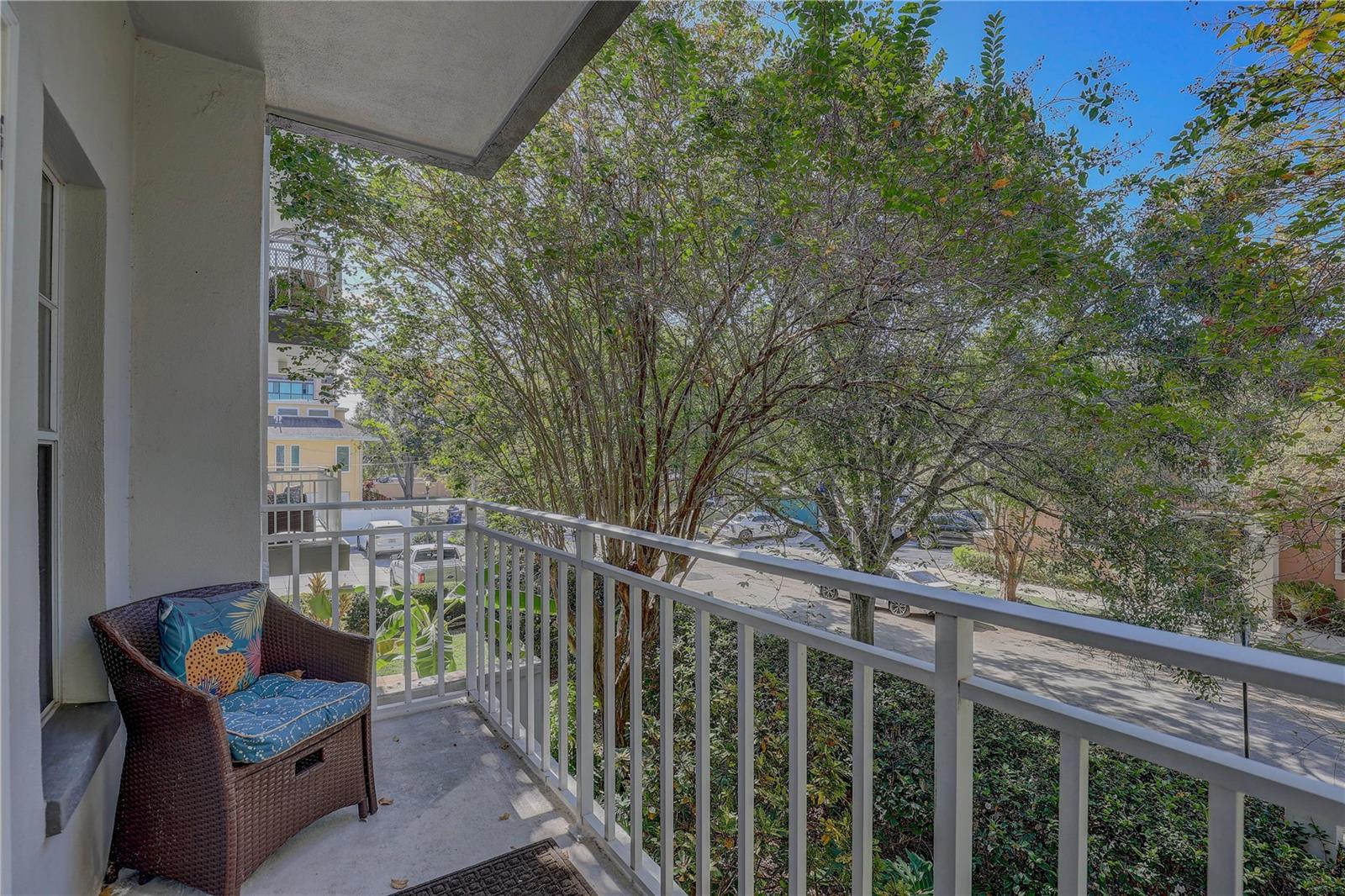 Image 6 of 45 For 2314 Clewis Court 204